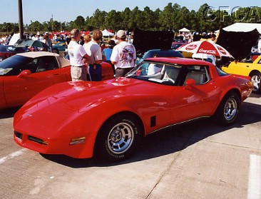 008.A gorgeous red '81.JPG