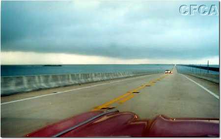 099.Crappy weather Sunday morning on the 7-Mile Bridge.jpg