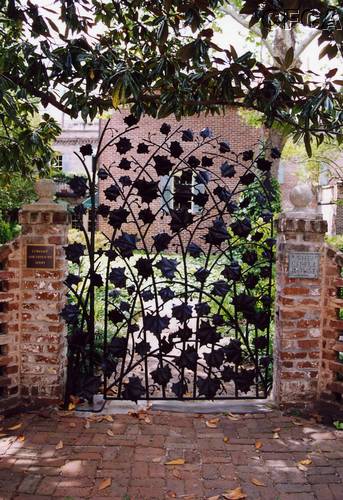 102.Cool wrought iron gates.JPG